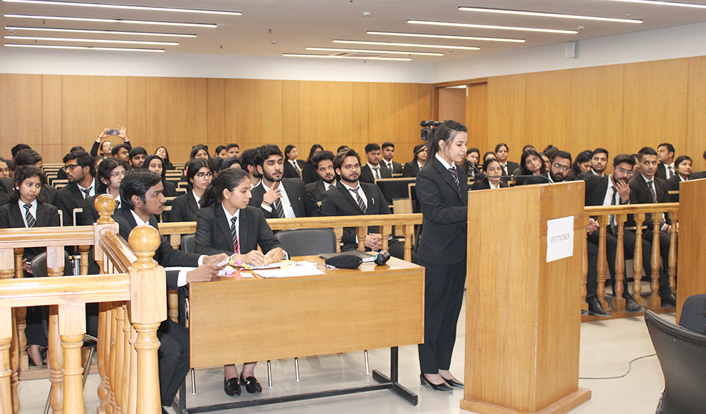 Novice Moot Court Competition, 2024