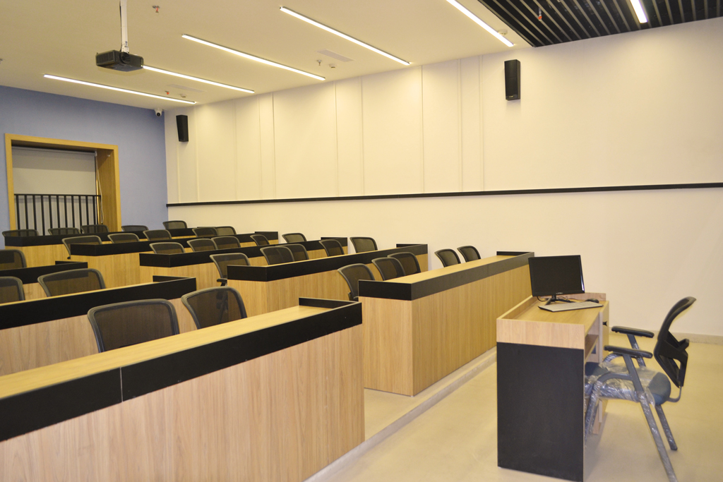 Ultra Modern Class Rooms 3