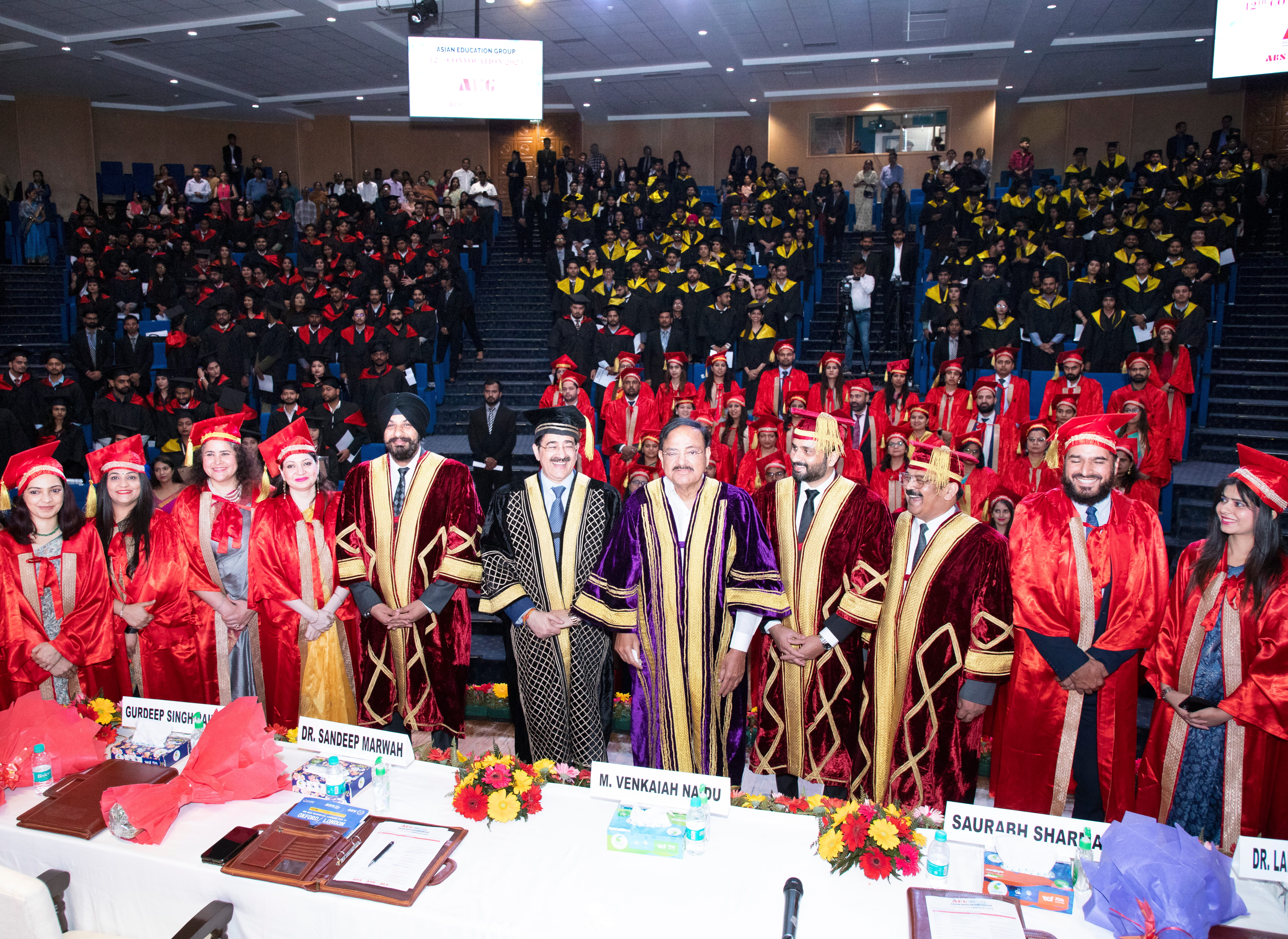 Convocation image 4