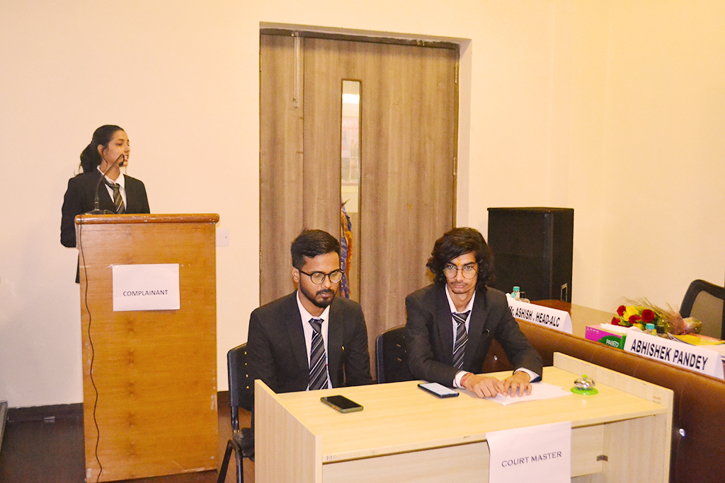 Novice Moot Court Competition 2021 image 3