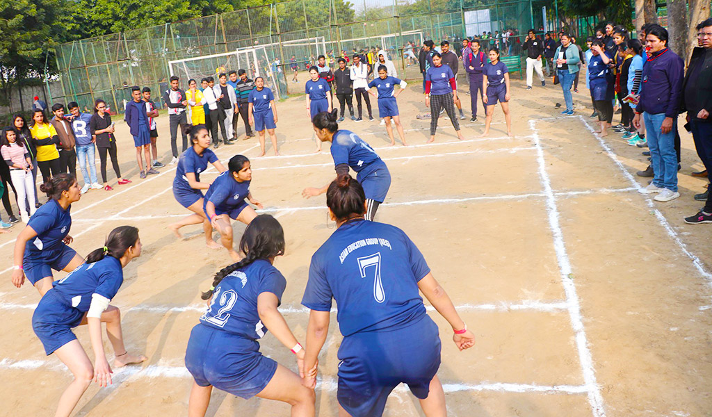 bhaichung-bhutia-at-asian-law-college-alc-noida-kabaddi-tournament-athleema-2020-2
