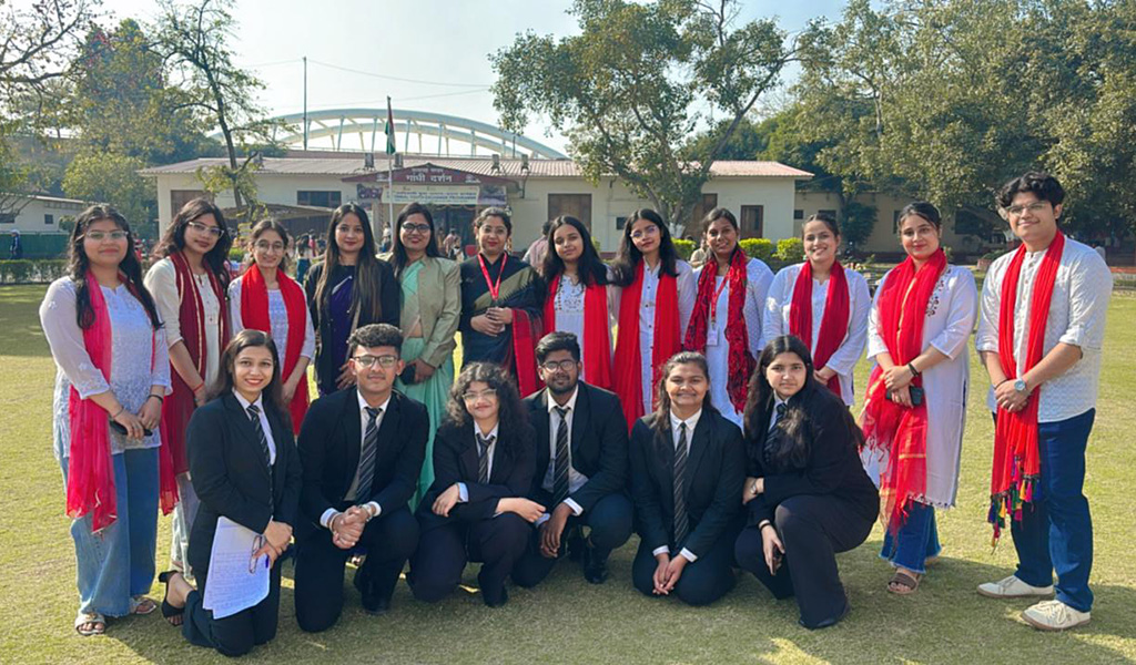 CONCLAVE ON ‘ROLE OF YOUNG WOMEN IN SHAPING VIKSIT BHARAT 2047 AT GSDS